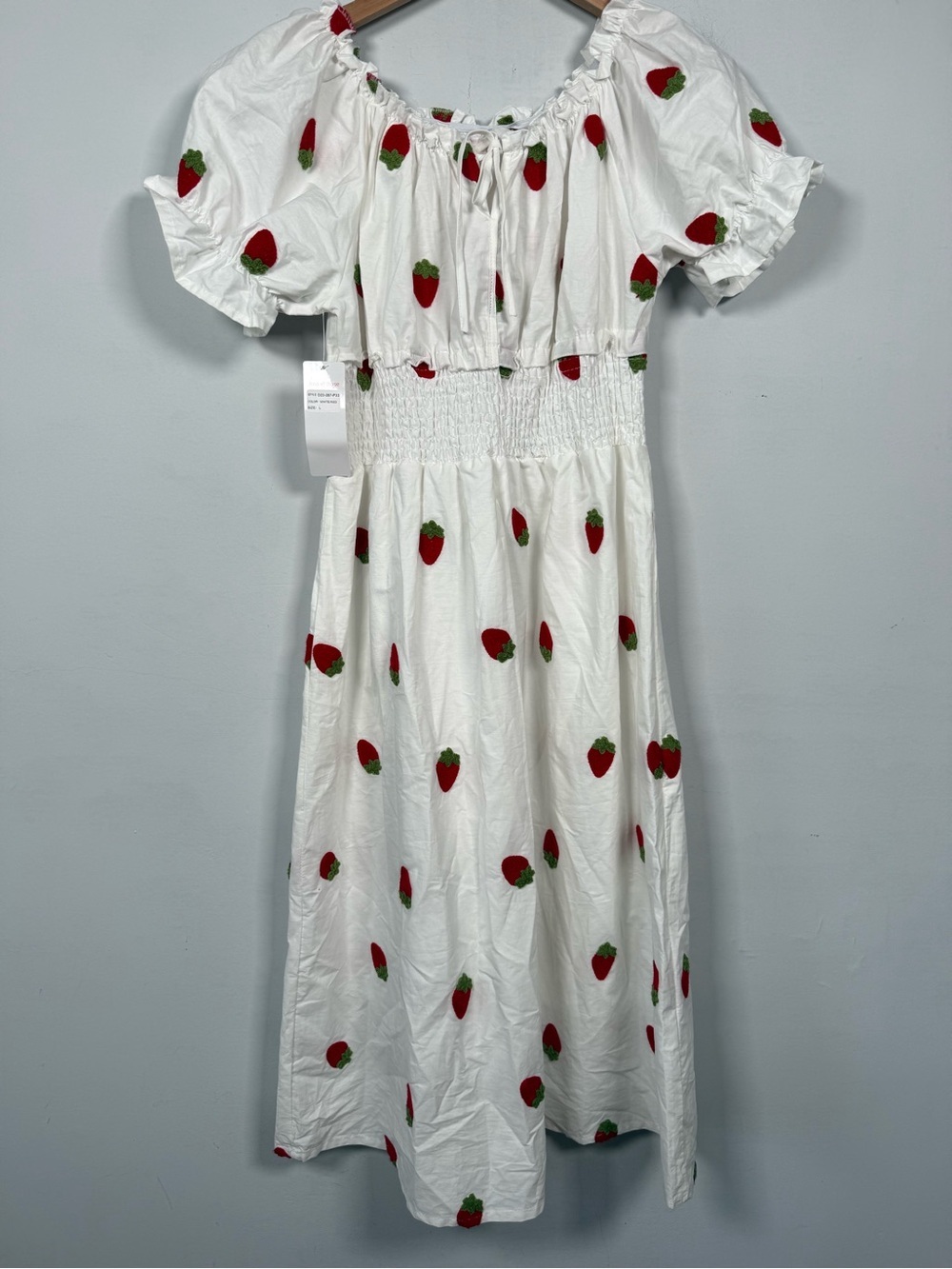 Ana & Rose Strawberry Embroidered Smocked Midi Dress Puff Sleeve Size L NWT